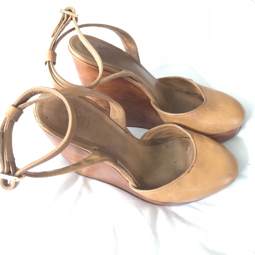 Vintage Tory Burch wedge wooden heels